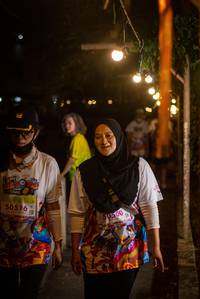 BIB: 50516, 50500
                            <button type="button" onclick="openModal(21807469)" class="btn btn-primary btn-sm float-right btn-popup" data-toggle="modal" data-target=".modal-high-quality">
                        <i class="fas fa-shopping-cart"></i> Add to Cart
                    </button>
                                            <button type="button" onclick="isThisMe(21807469, true)" class="btn btn-success btn-sm float-right btn-popup btn-isme hidden" data-toggle="tooltip" data-placement="bottom" title="นี่คือรูปของคุณใช่ไหม คลิกที่นี่เพื่อเอาเข้าอัลบั้ม">
                        <i class="fas fa-plus"></i> Add to album
                    </button>
                    <button type="button" onclick="isThisMe(21807469, false)" class="btn btn-warning btn-sm float-right btn-popup btn-isnotme hidden">
                        <i class="fas fa-ban"></i> Remove from album
                    </button>